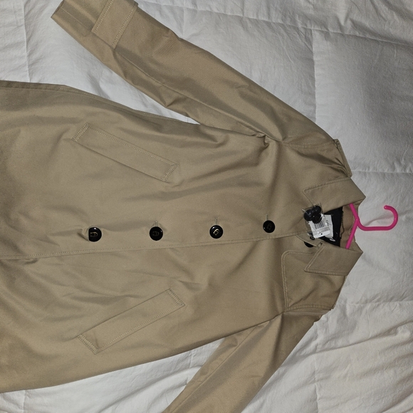 Authentic Women's COACH Trench Coat - Size 6 (khaki Color) - Picture 3 of 4